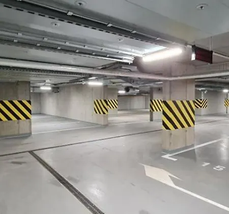 Aura 40 W Gdansku Гданьск